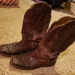 Womens Ariat Boots 10B